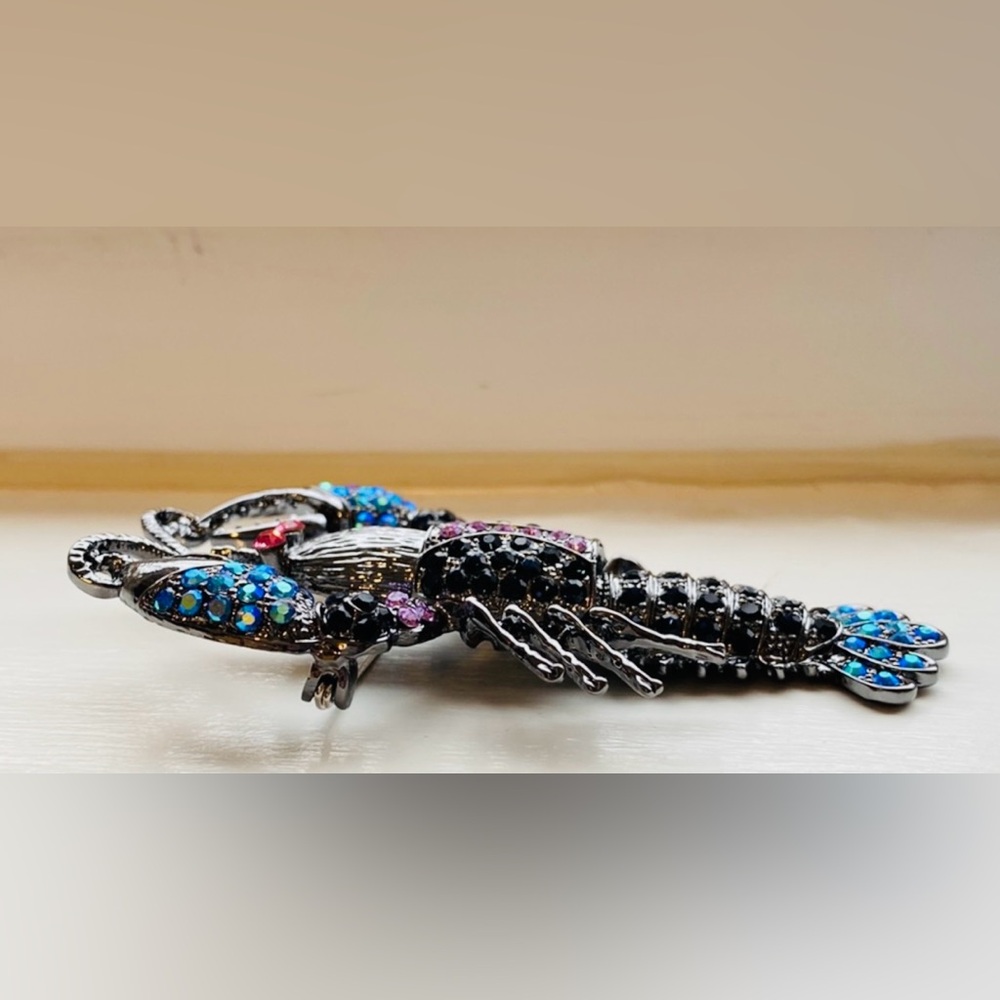 Large Rhinestone 🦞 Lobster 🦞 Brooch…. - Picture 3 of 8
